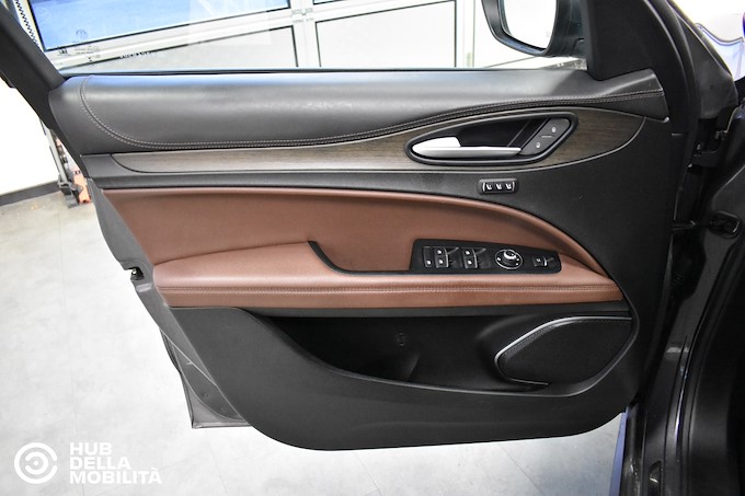 ALFA ROMEO Stelvio 2.2 Turbodiesel 210 CV AT8 Q4 Executive